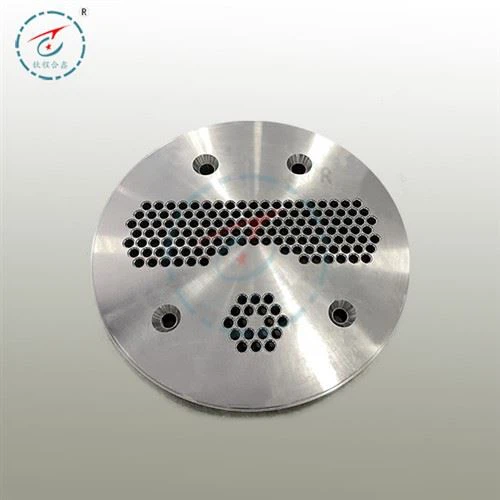 Patlayıcı Kaynakla Titanyum Kaplı Çelik Boru Levha